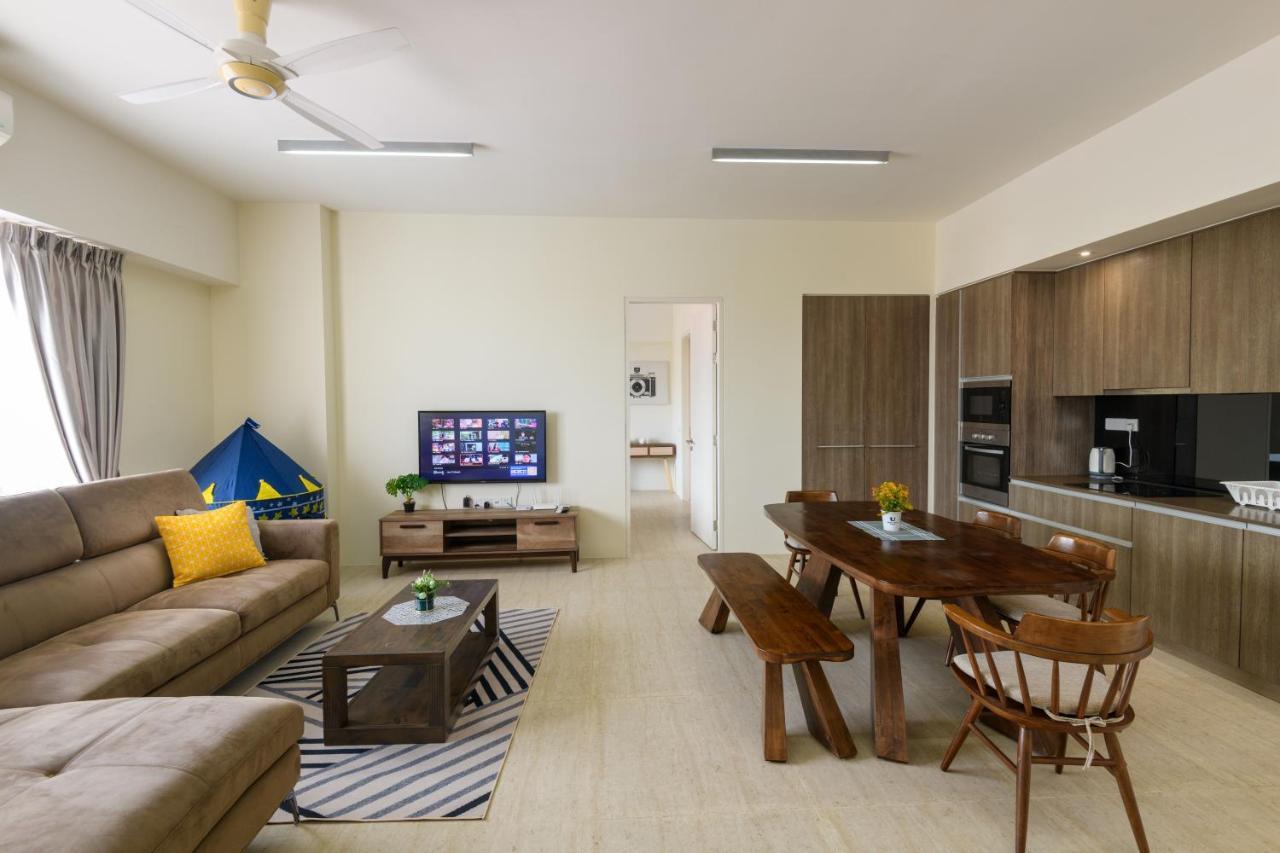 By The Sea Beach Front Apartment Batu Ferringhi Exterior foto
